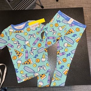 New Kids Cat & Jack pajama set Size 10